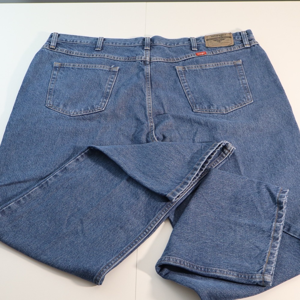 Wrangler Authentics Men's Straight Leg Jeans Blue Dark Regular Fit 46x30 - Picture 5 of 9